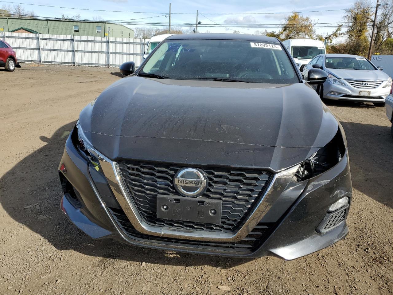 2019 Nissan Altima S - Image 5
