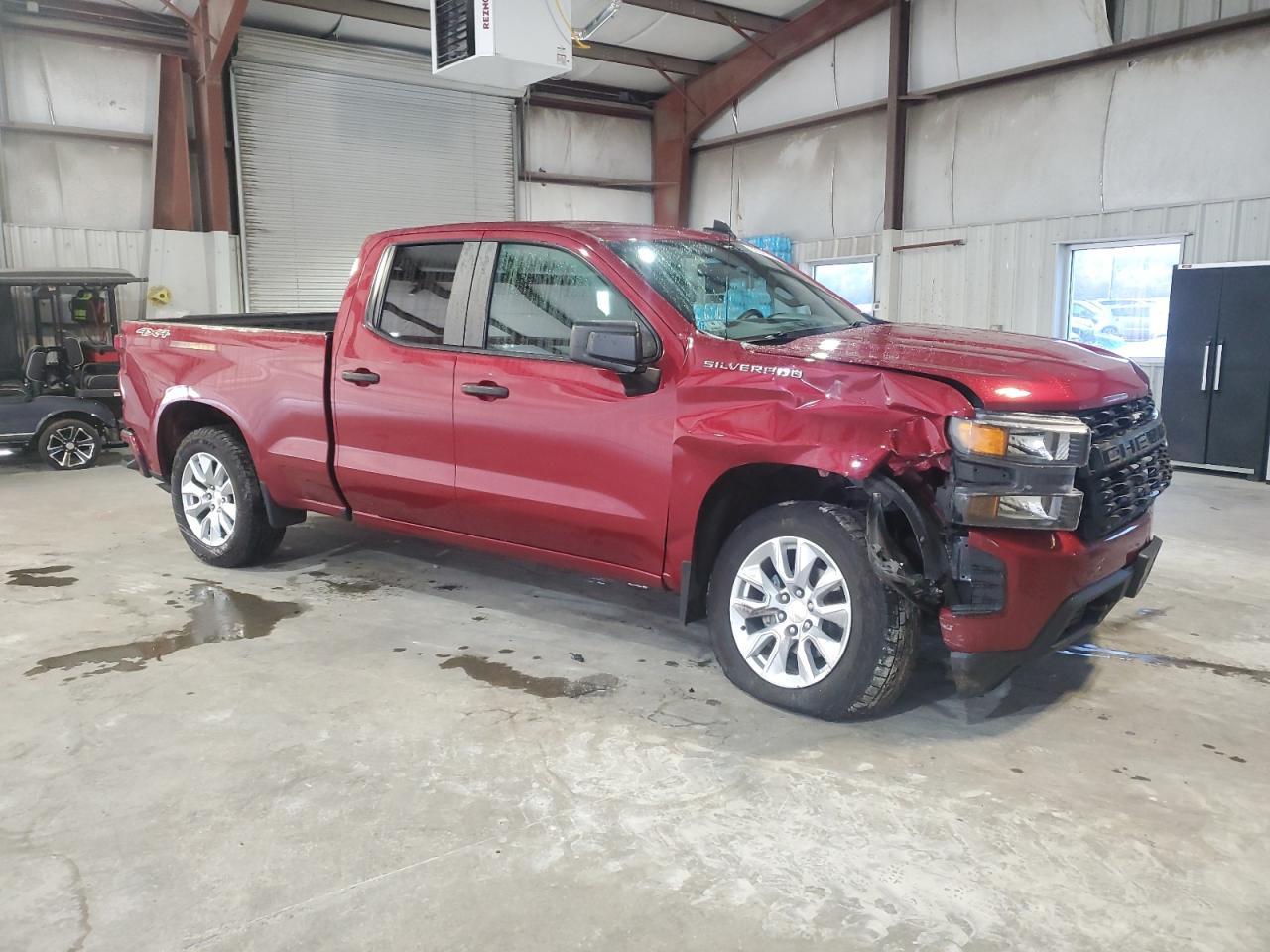 2020 Chevrolet Silverado K1500 Custom - Image 4