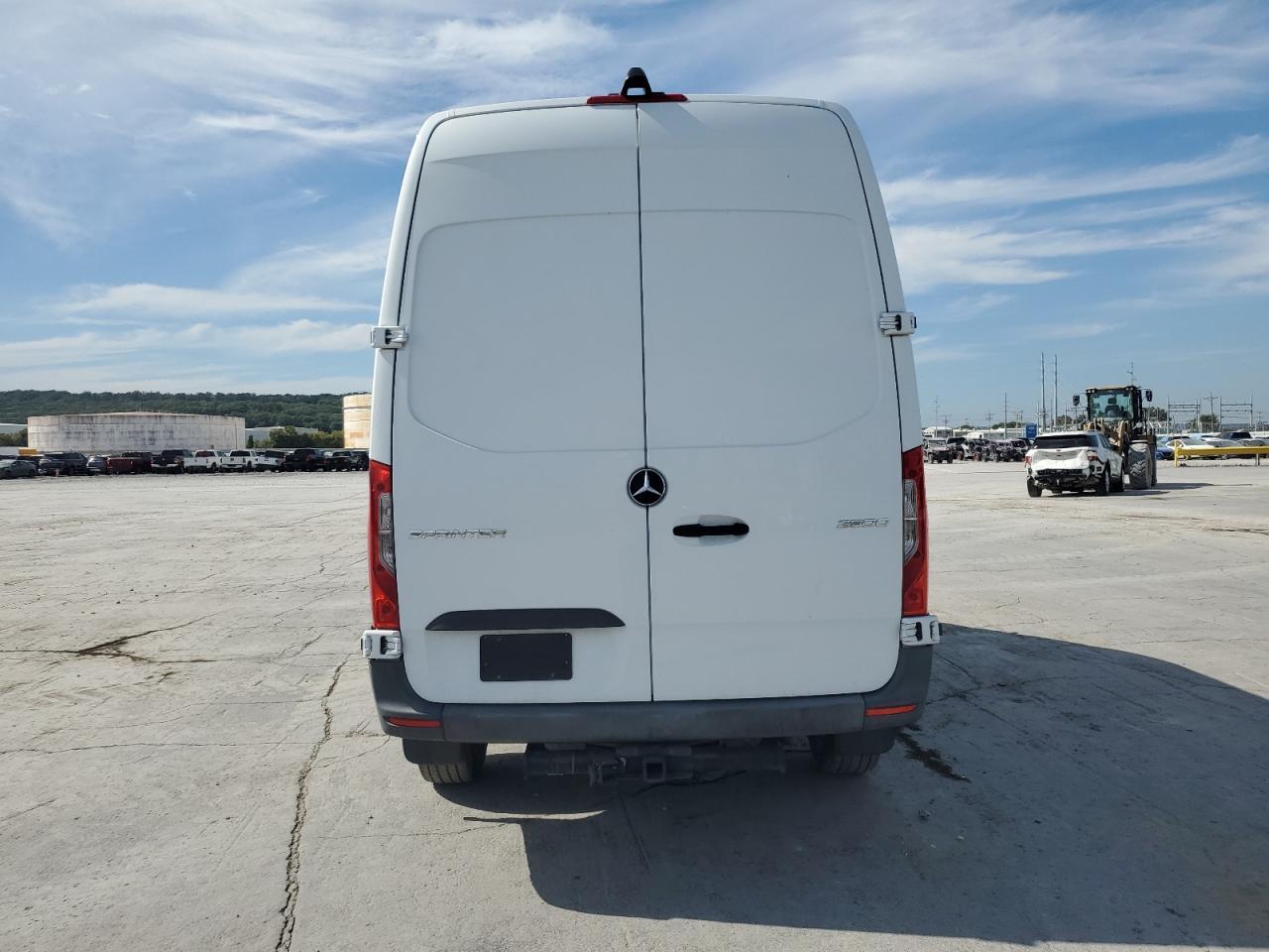 2019 Mercedes Benz Sprinter 2500/3500 - Image 6