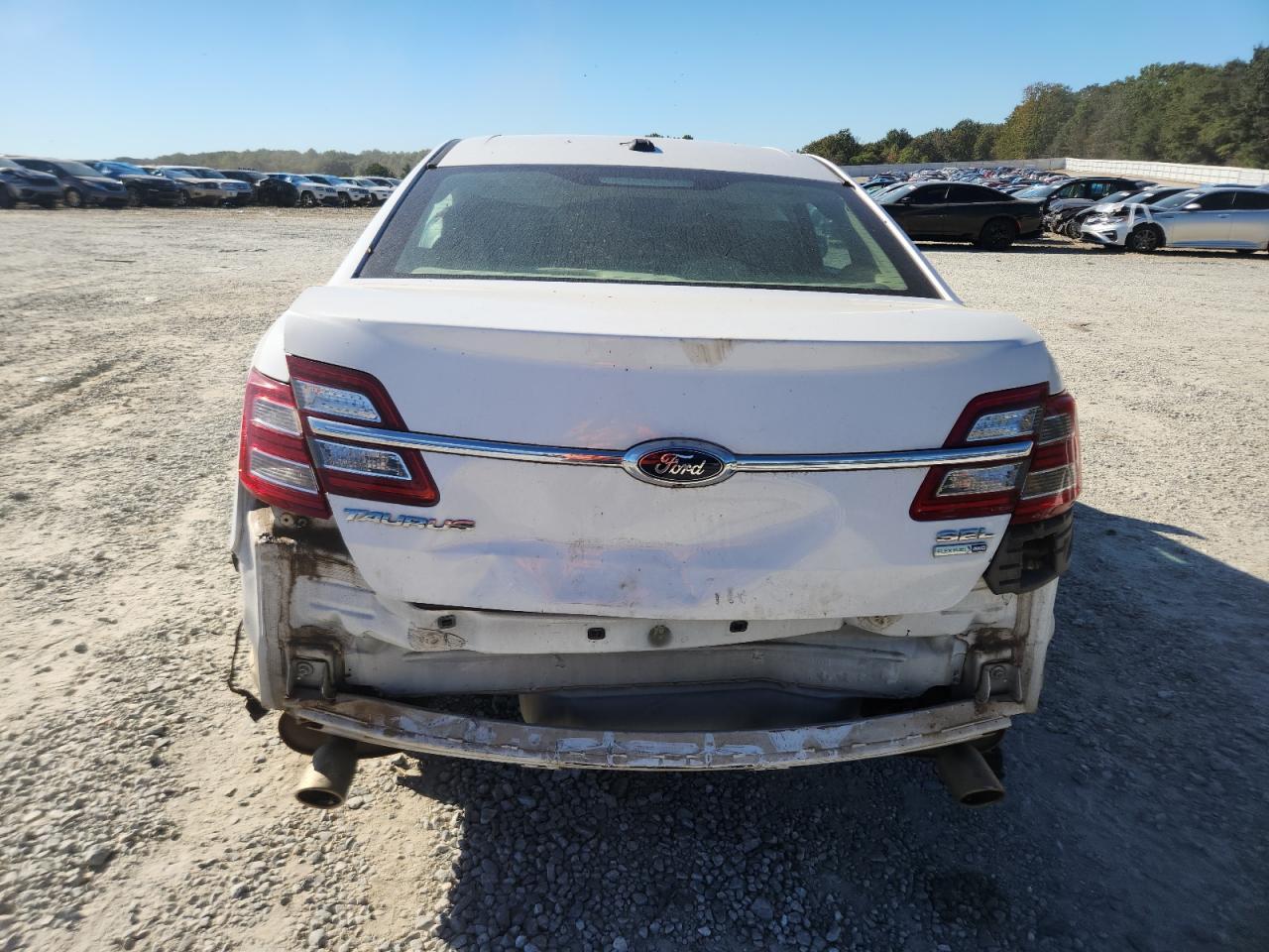 2015 Ford Taurus Sel - Фото 6