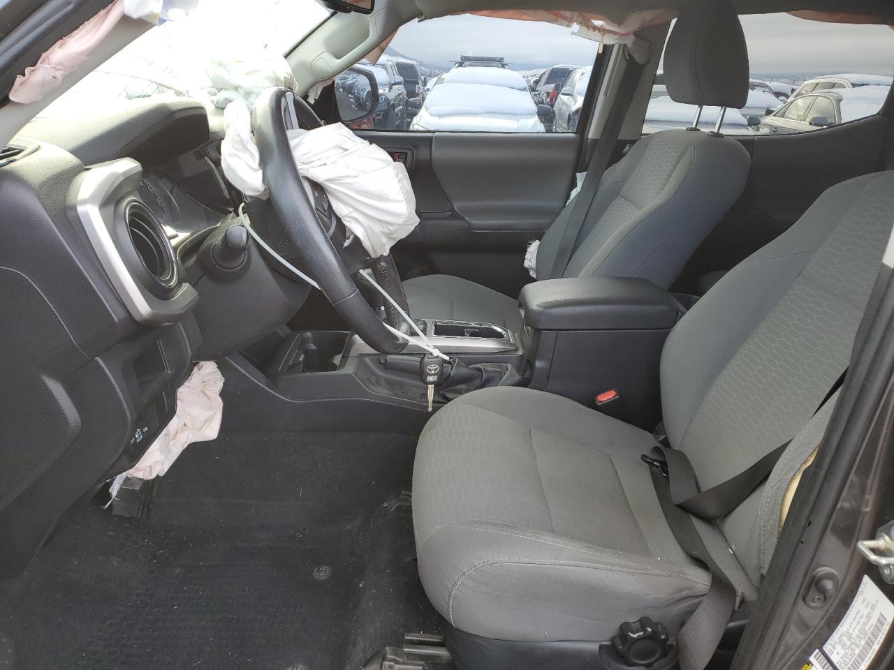 2017 Toyota Tacoma Double Cab - Image 7