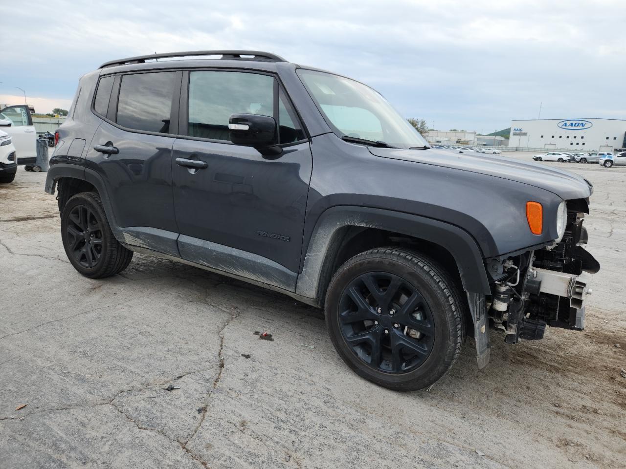 2022 Jeep Renegade Altitude - Фото 4