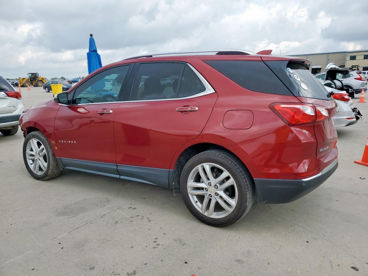 2018 Chevrolet Equinox Premier - Фото 2