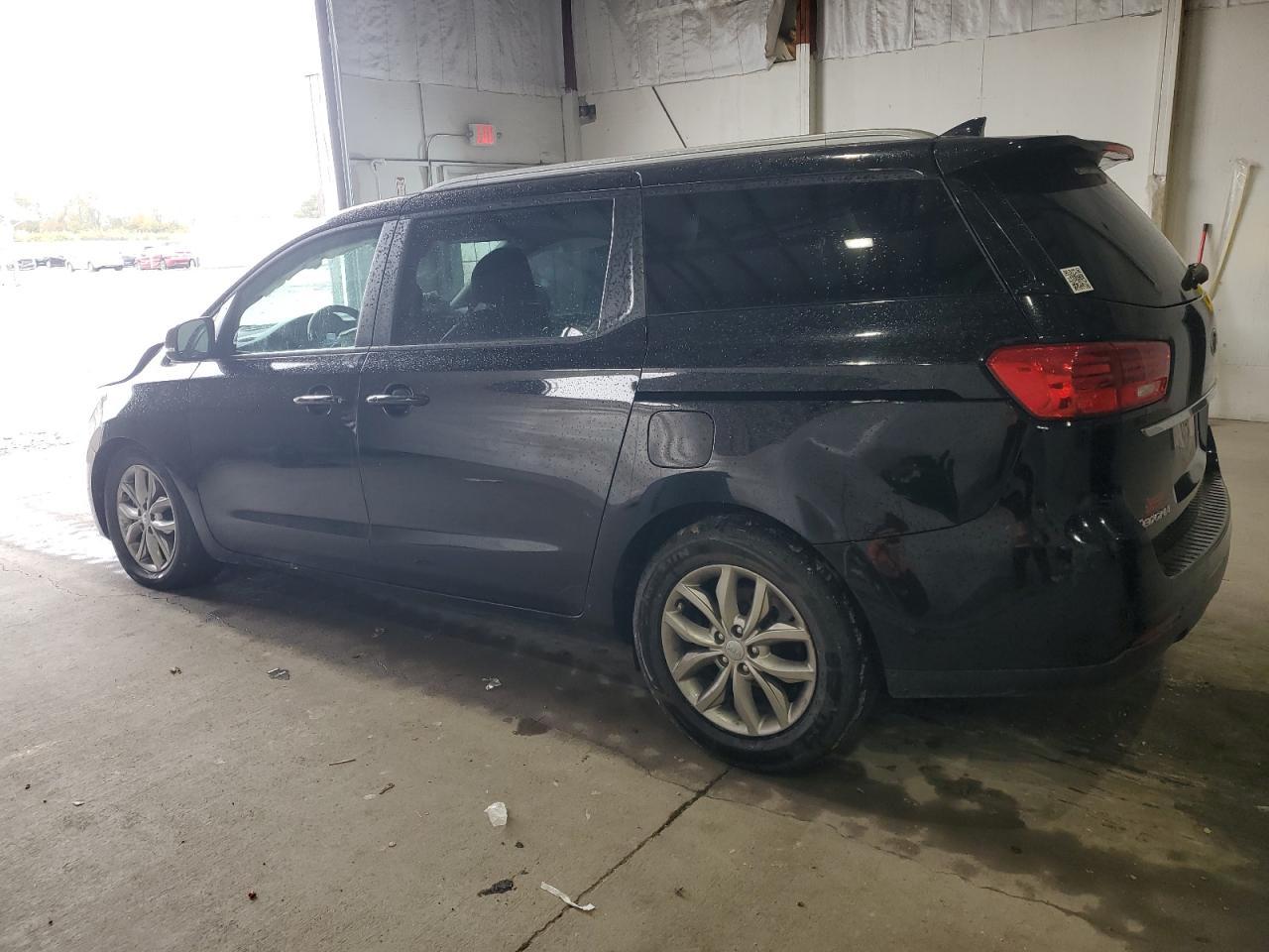 2019 Kia Sedona Lx - Фото 2