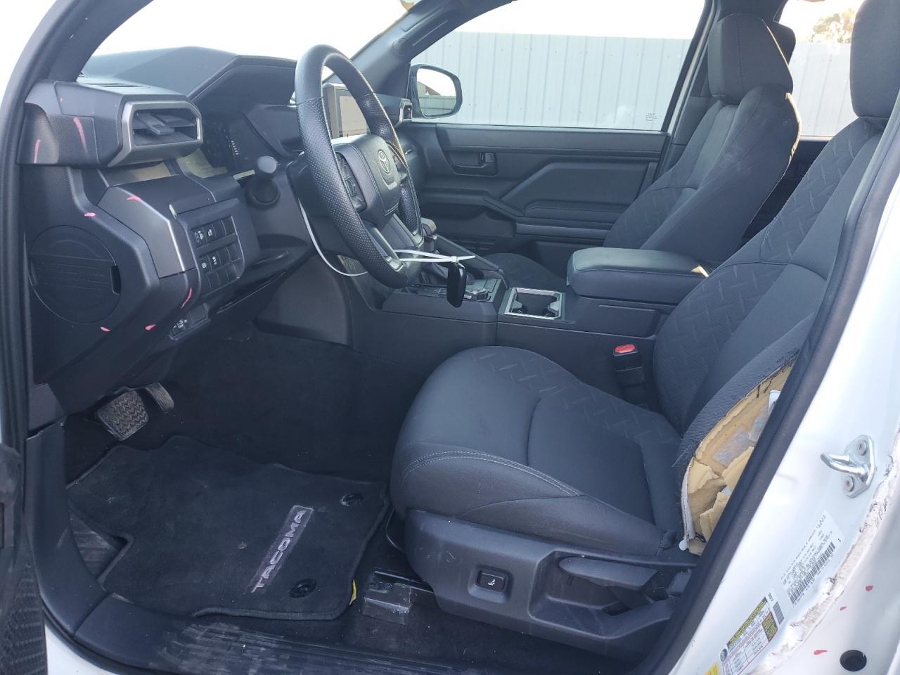 2024 Toyota Tacoma Double Cab - Image 7