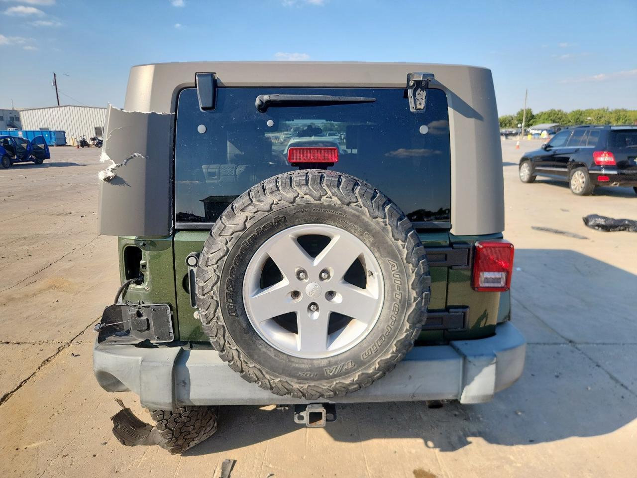 2007 Jeep Wrangler Sahara - Фото 6
