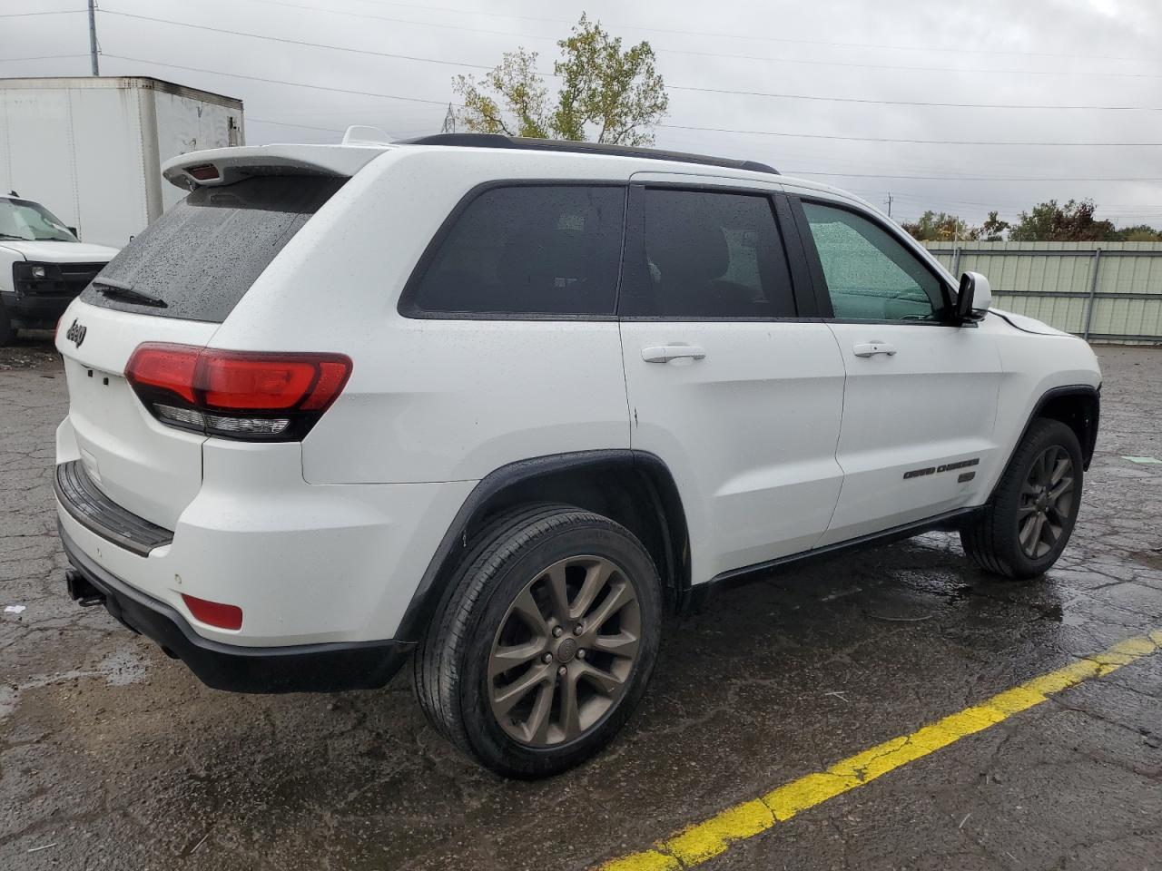 2016 Jeep Grand Cherokee Limited - Фото 3
