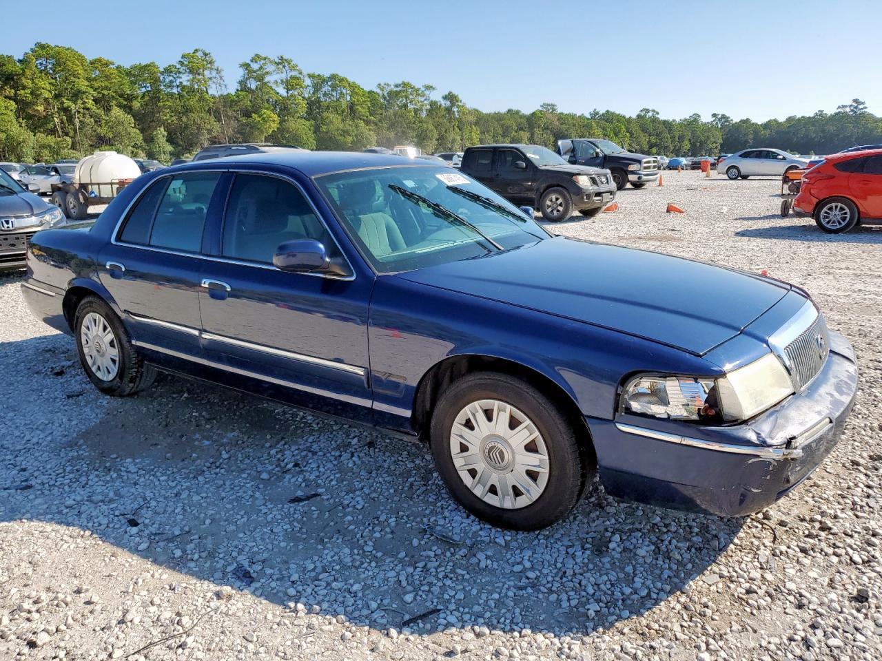 2004 Mercury Grand Marquis Gs - Image 4