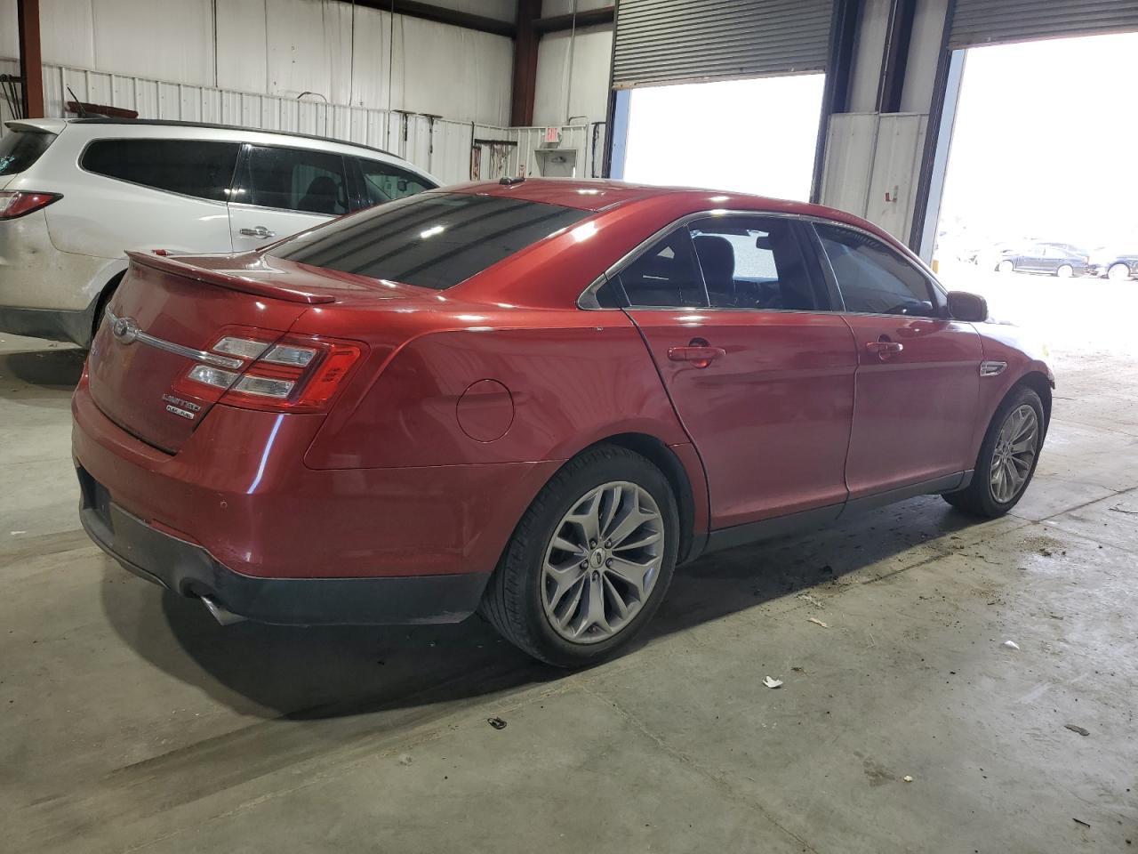 2013 Ford Taurus Limited - Image 3