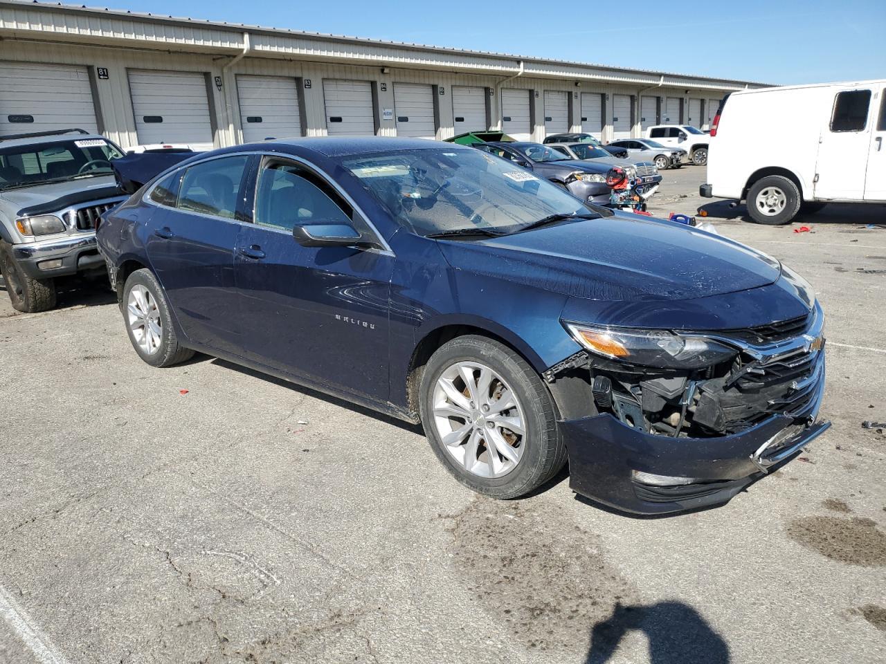 2019 Chevrolet Malibu Lt - Image 4