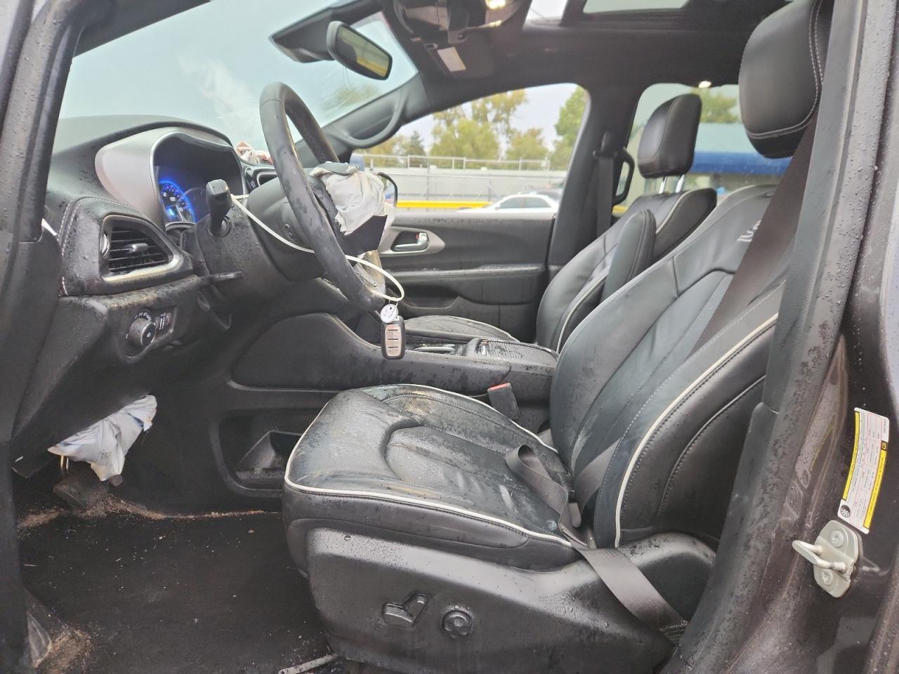 2023 Chrysler Pacifica Limited - Фото 7