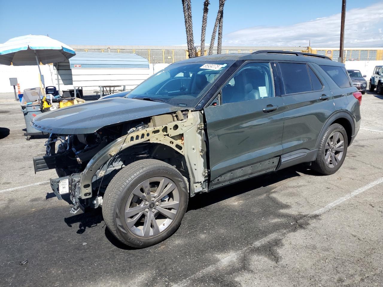 2023 Ford Explorer Xlt