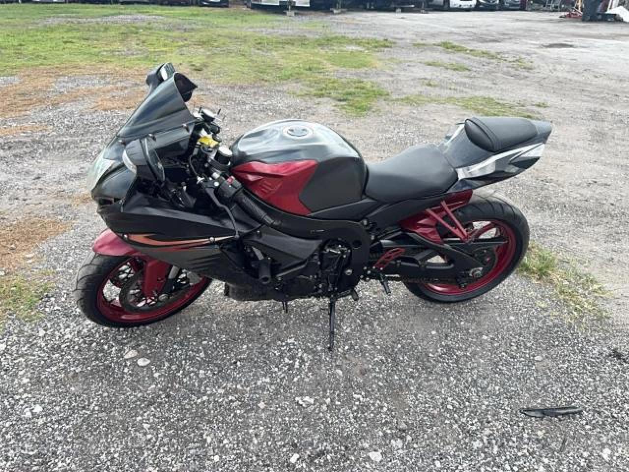 2017 Suzuki Gsx-R600 - Фото 2