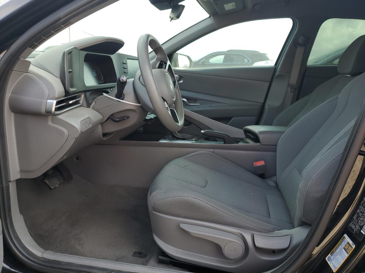 2024 Hyundai Elantra Se - Фото 7