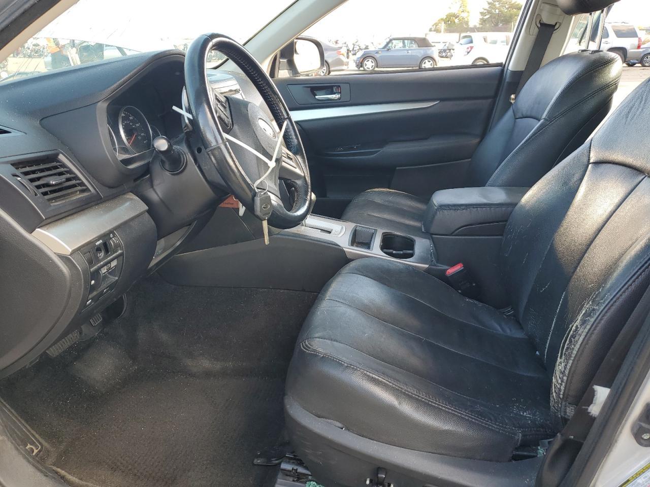 2013 Subaru Legacy 2.5I Premium - Image 7