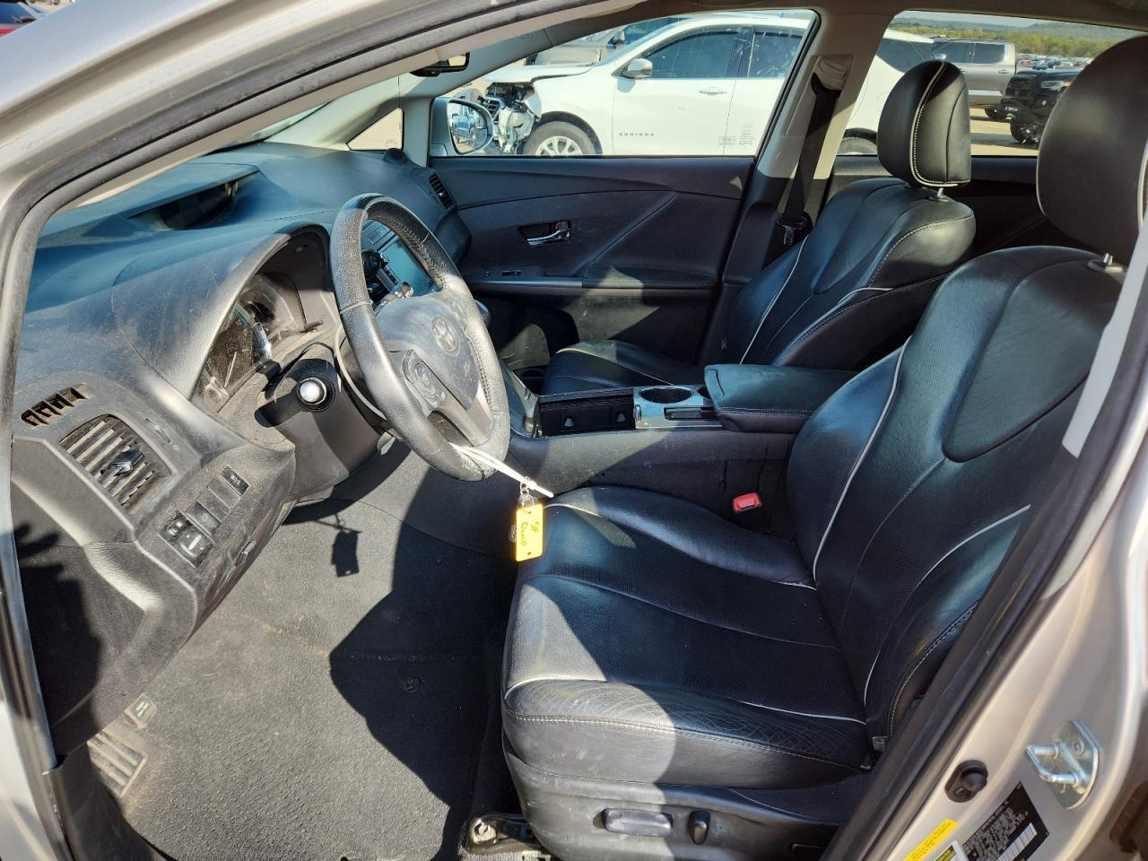 2013 Toyota Venza Le - Image 7