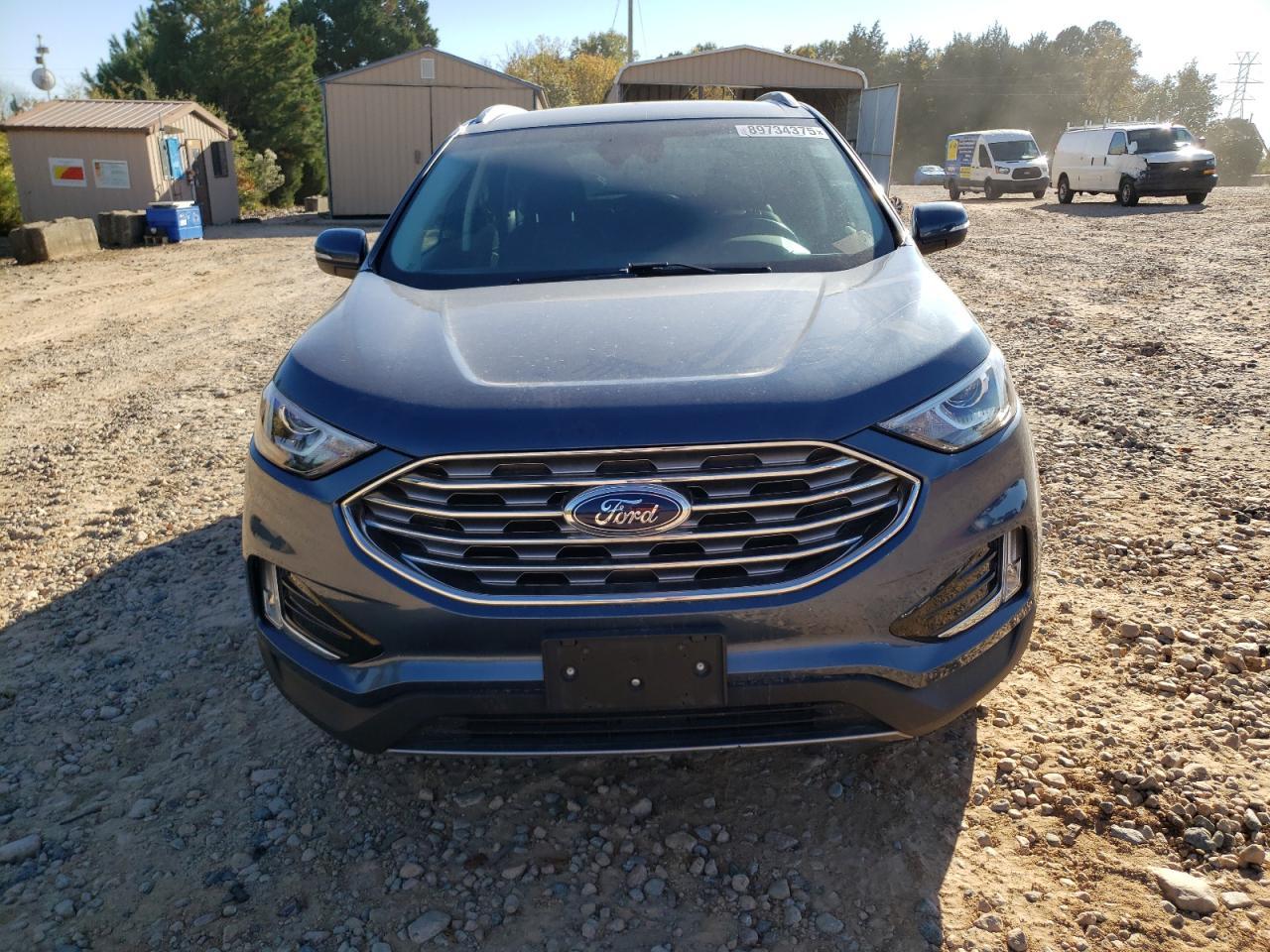 2019 Ford Edge Titanium - Фото 5