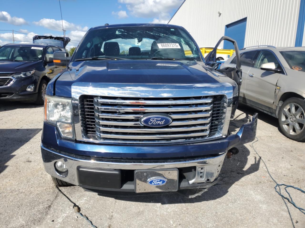 2011 Ford F150 Super Cab - Image 5