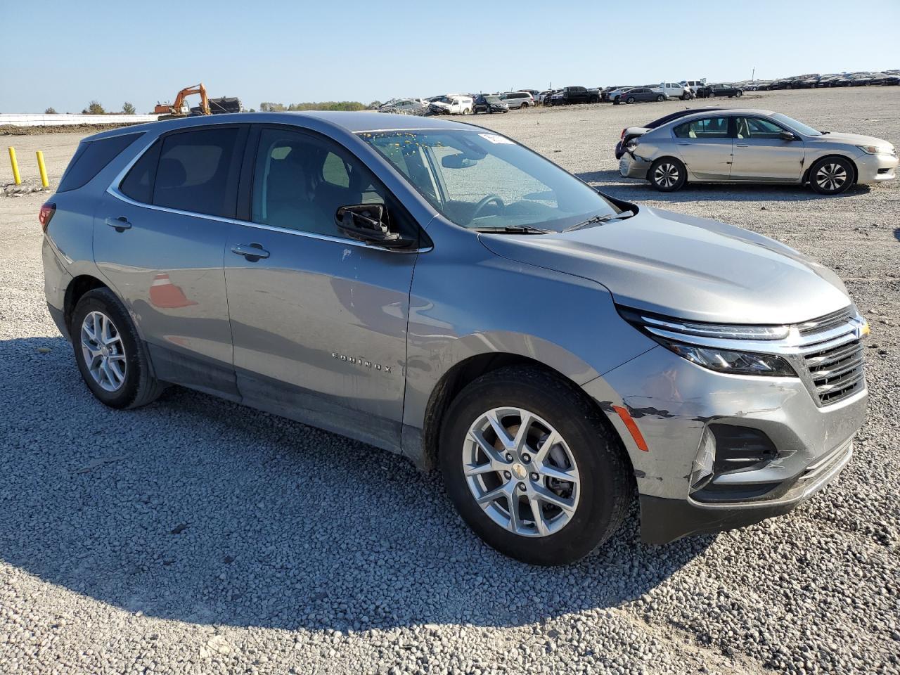 2024 Chevrolet Equinox Lt - Image 4