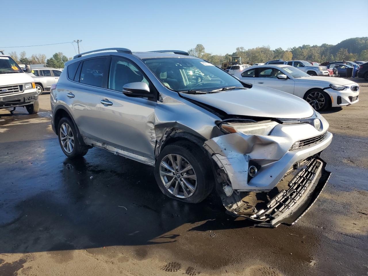 2017 Toyota Rav4 Limited - Image 4