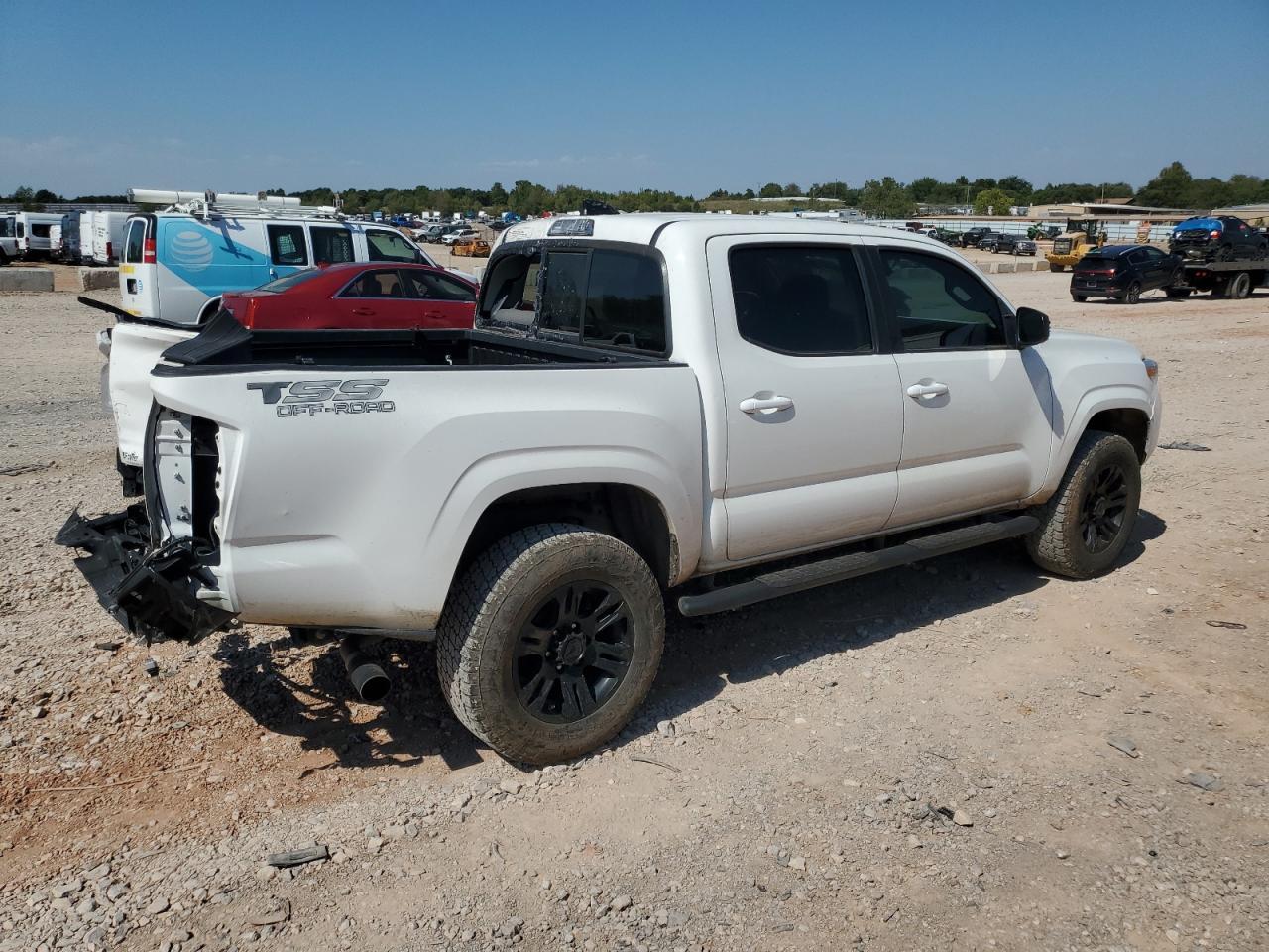 2022 Toyota Tacoma Double Cab - Фото 3