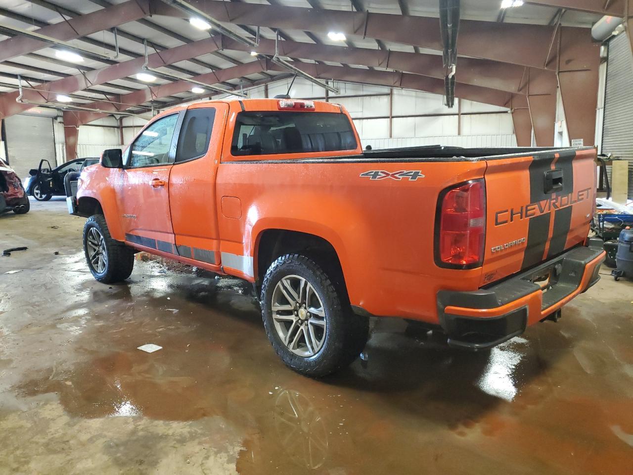 2022 Chevrolet Colorado - Фото 2