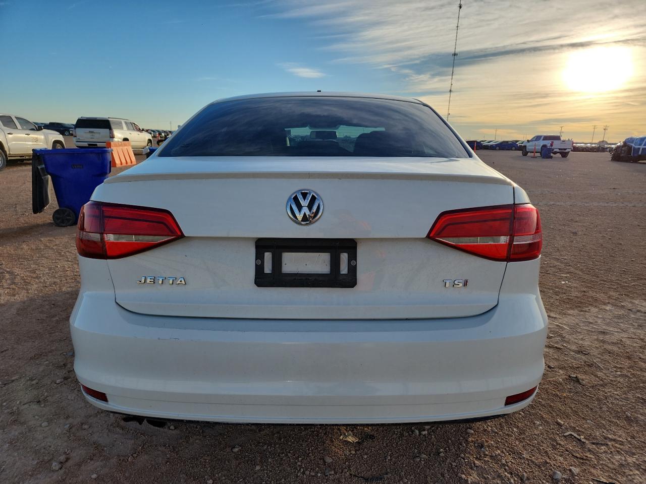 2017 Volkswagen Jetta S - Фото 6