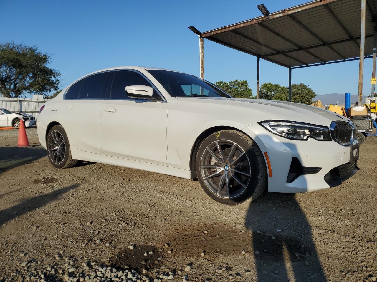 2019 BMW 330I - Image 4