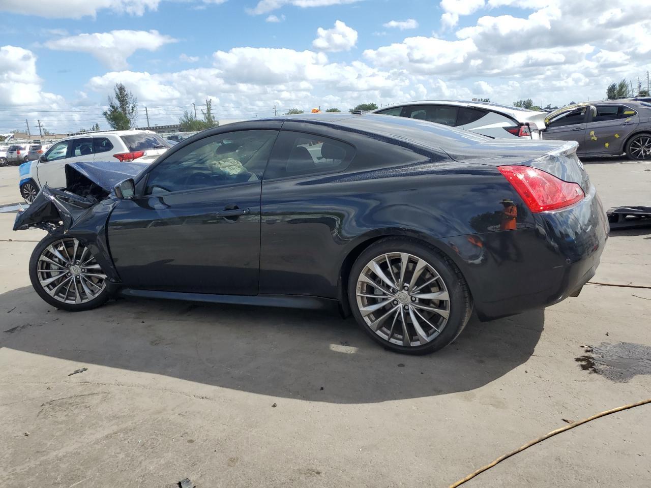 2012 Infiniti G37 Base - Image 2