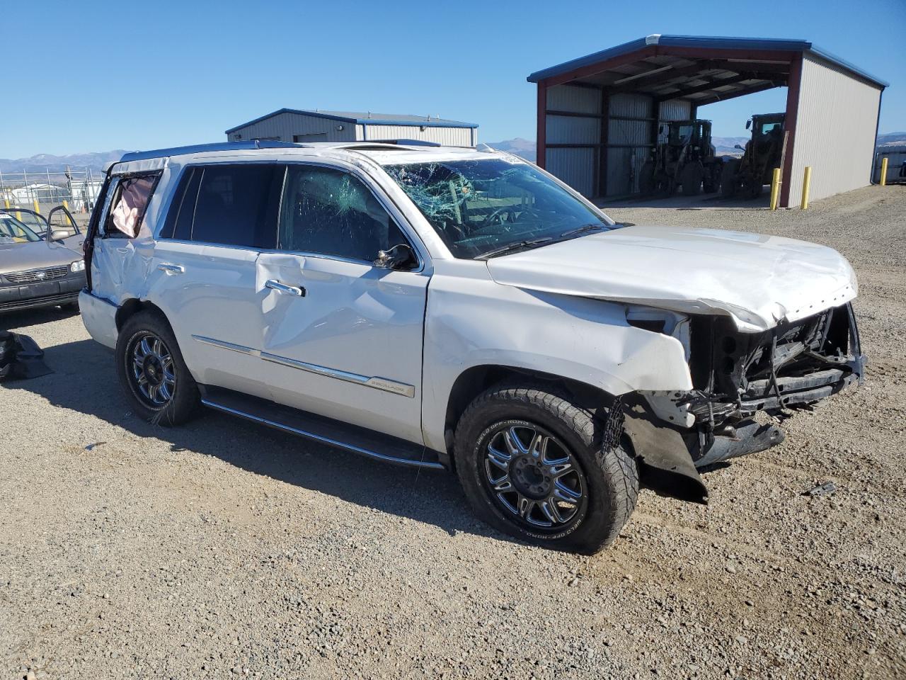 2019 Cadillac Escalade Luxury - Image 4