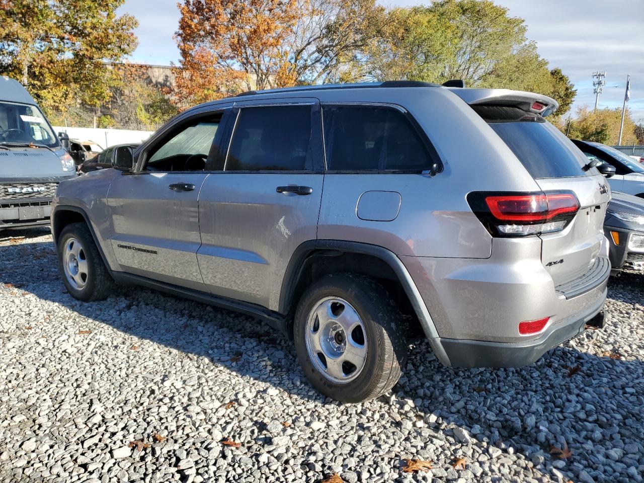 2014 Jeep Grand Cherokee Laredo - Image 2
