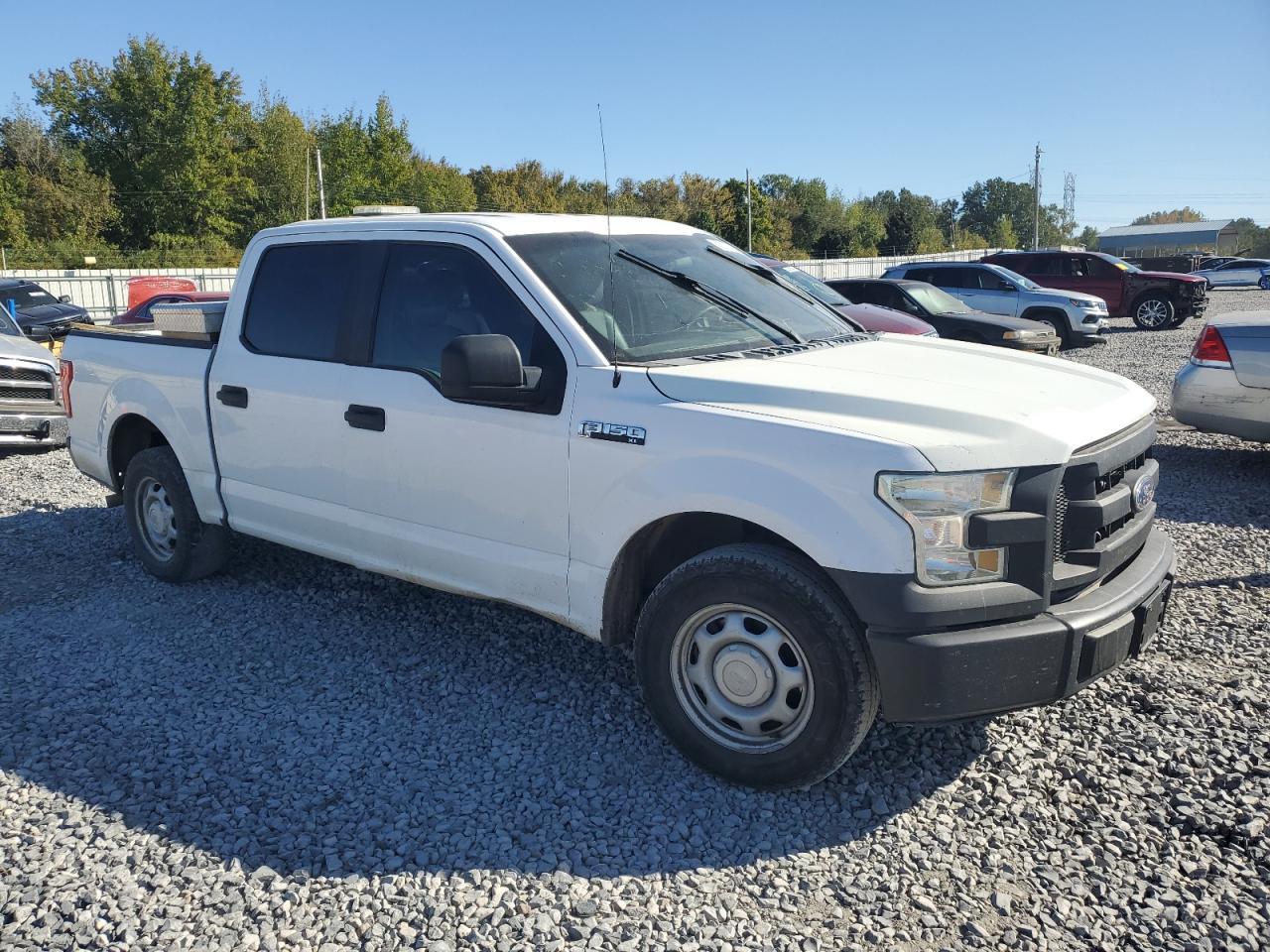 2015 Ford F150 Supercrew - Image 4