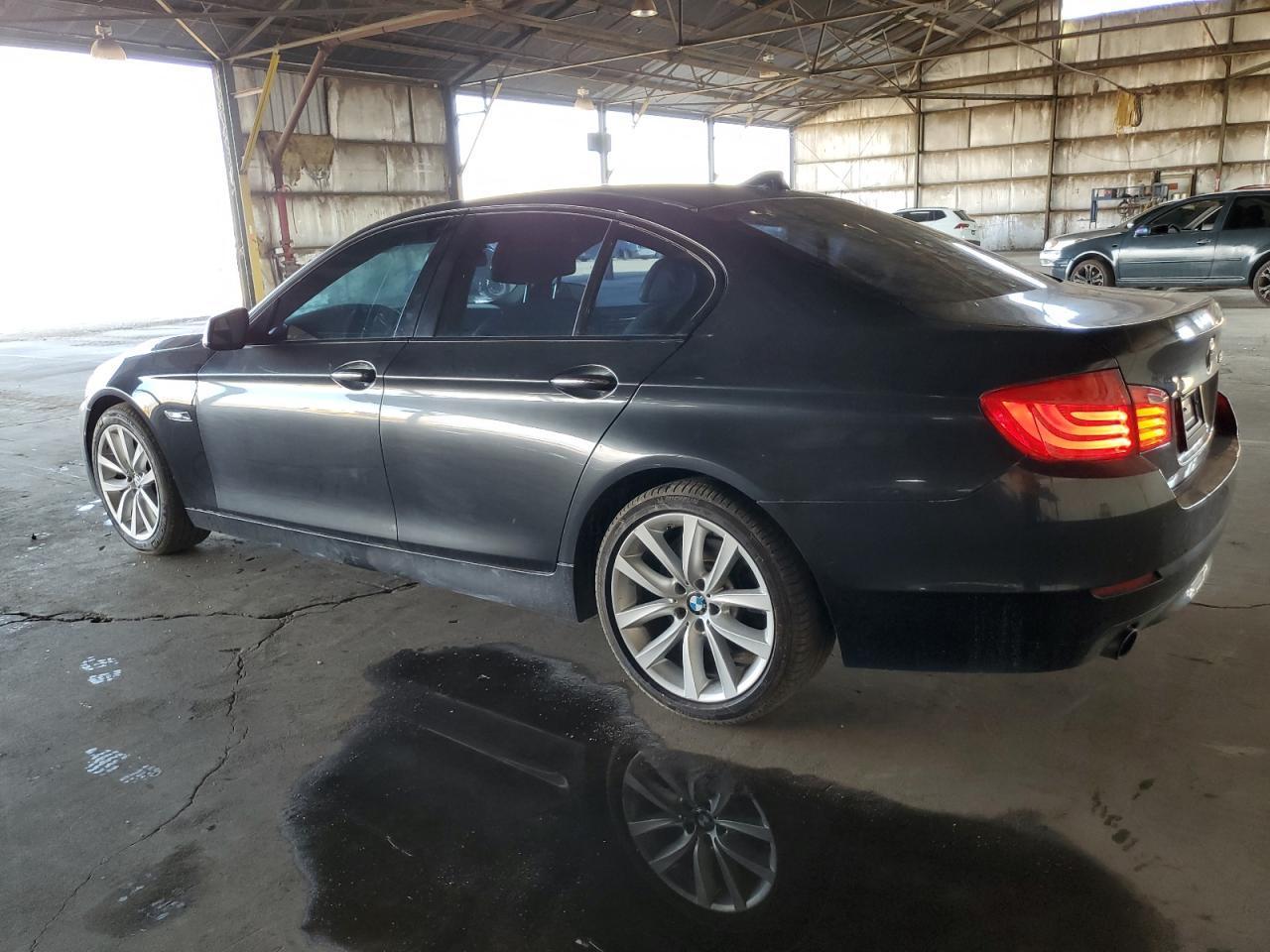 2011 BMW 535 I - Фото 2