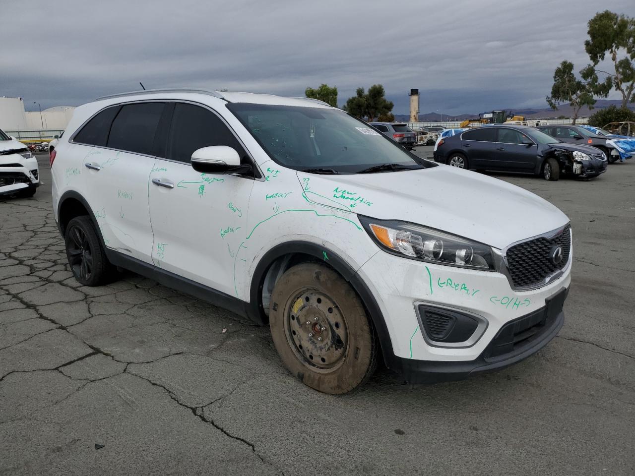 2017 Kia Sorento Lx - Image 4