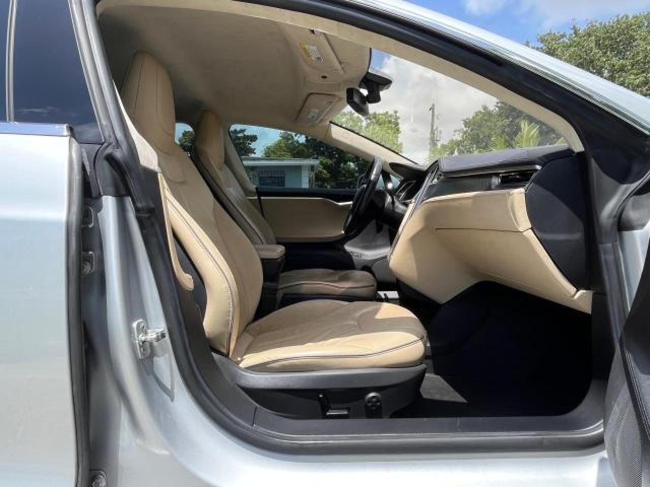 2012 Tesla Model S - Фото 7