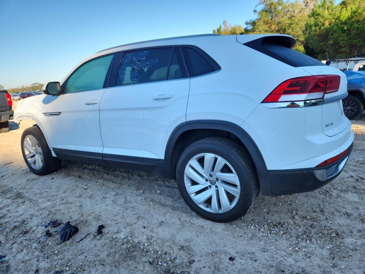 2021 Volkswagen Atlas Cross Sport Se - Фото 2