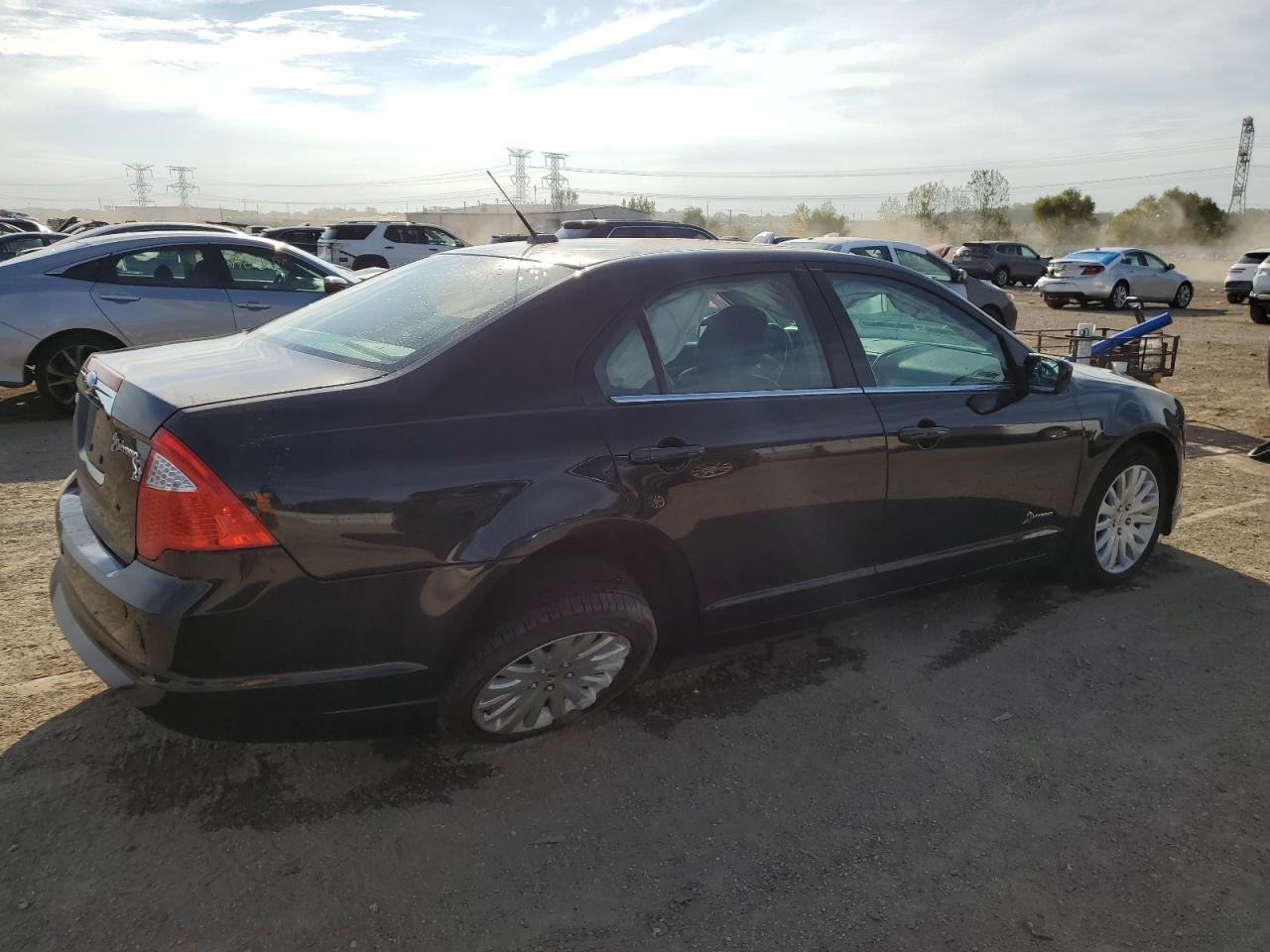 2010 Ford Fusion Hybrid - Фото 3