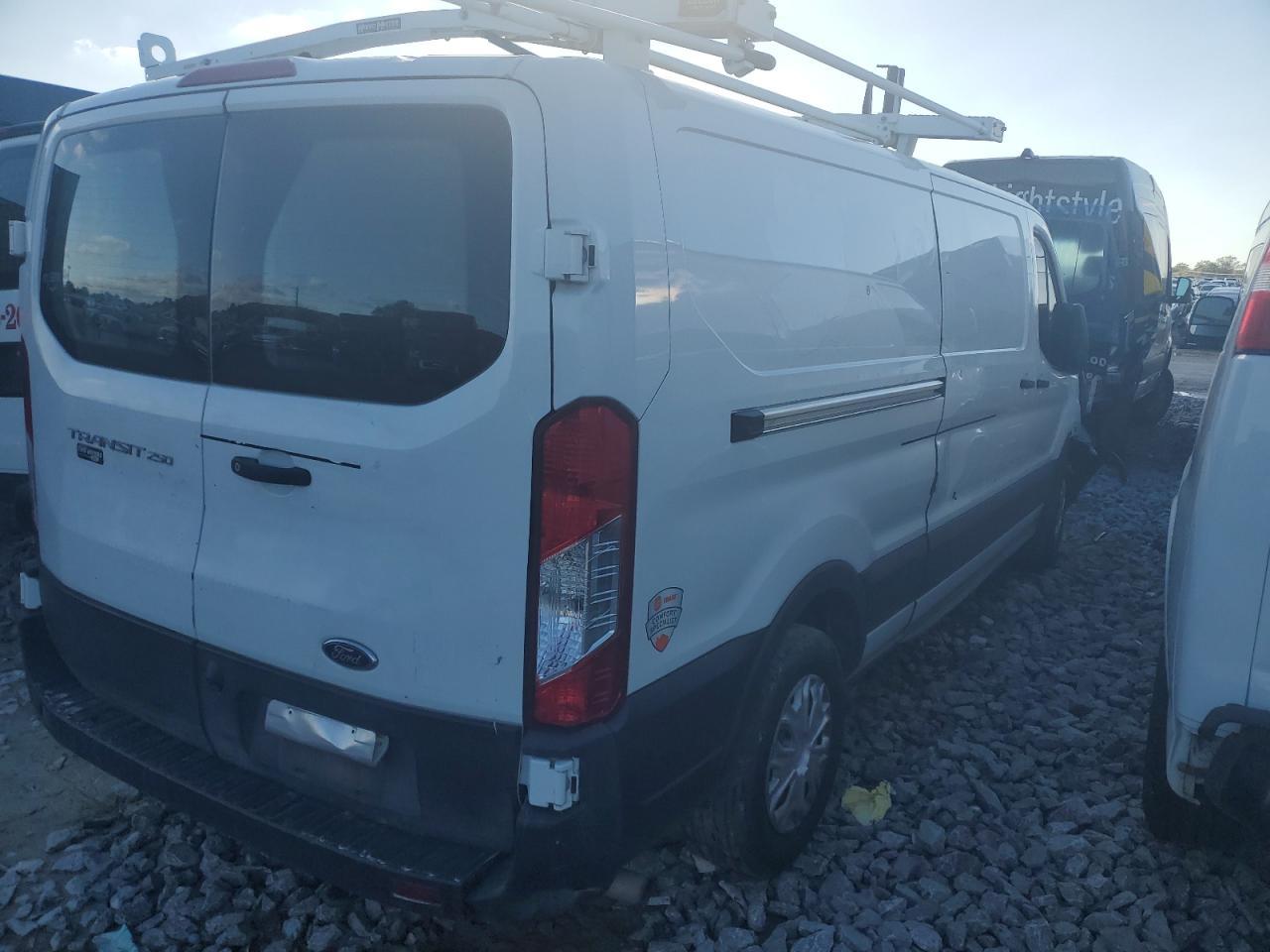 2021 Ford Transit T-250 - Image 3
