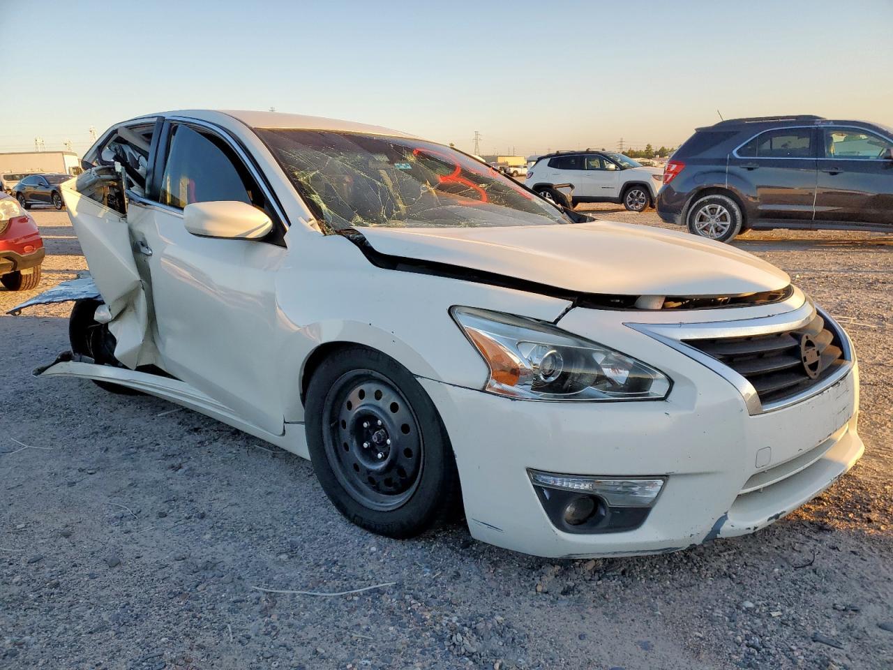 2014 Nissan Altima 2.5 - Фото 4