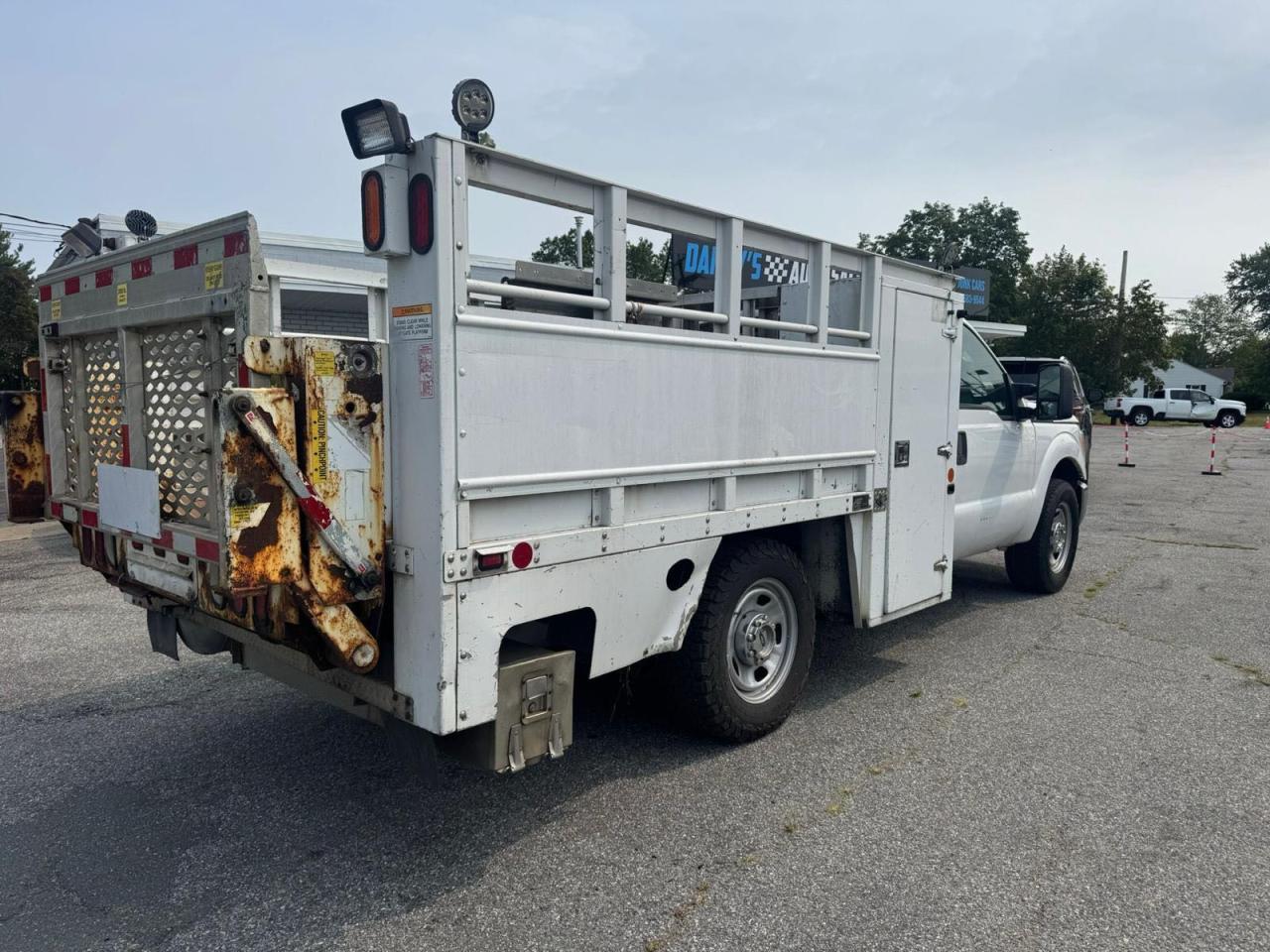 2012 Ford F350 Super Duty - Фото 4