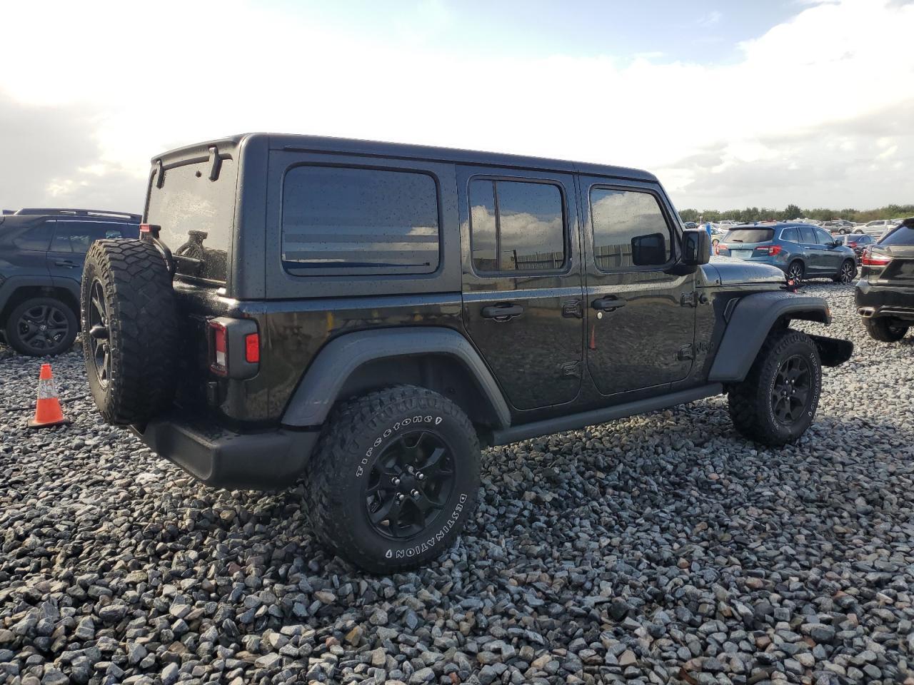2020 Jeep Wrangler Unlimited Sport - Фото 3