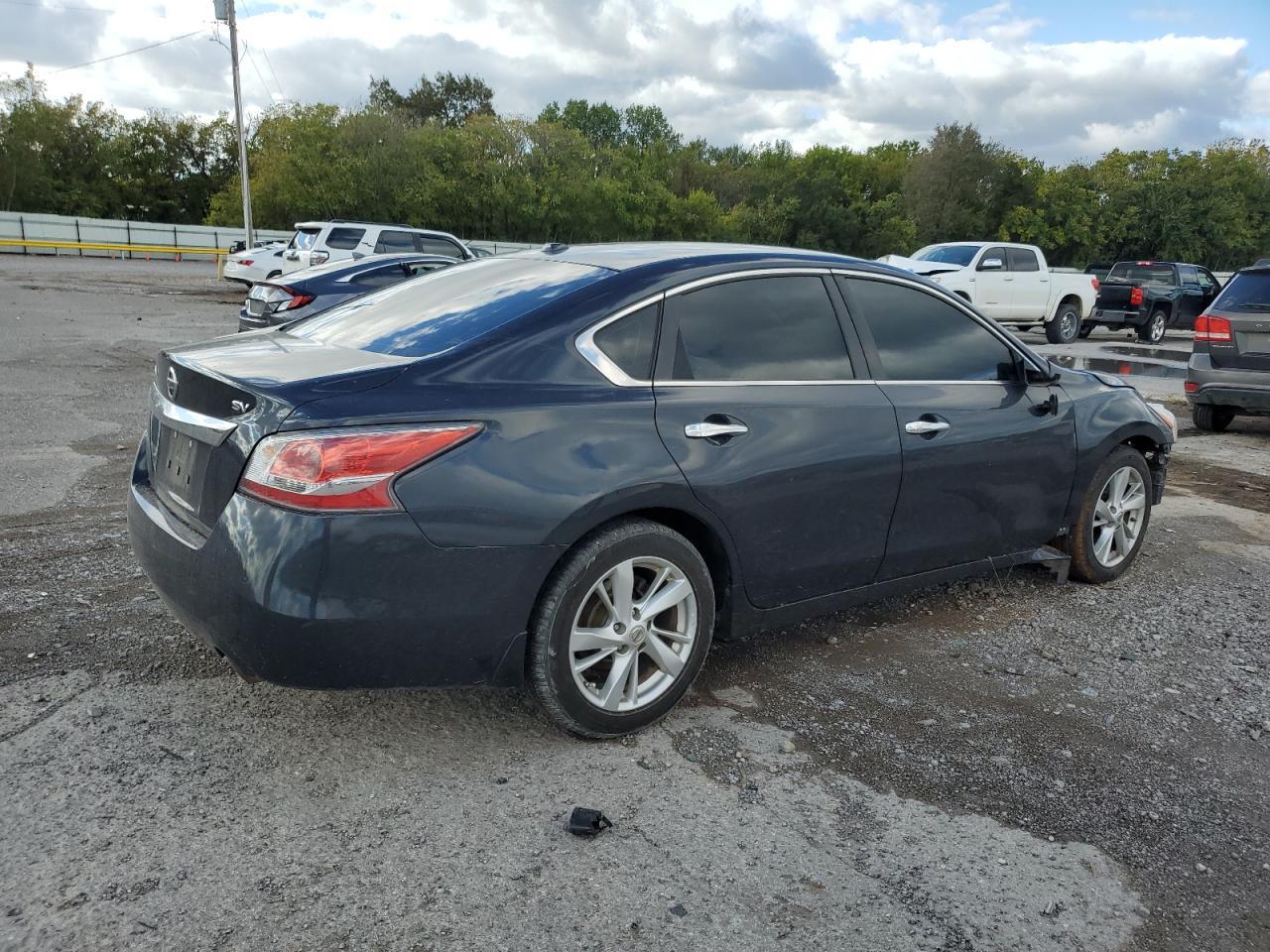 2015 Nissan Altima 2.5 - Фото 3