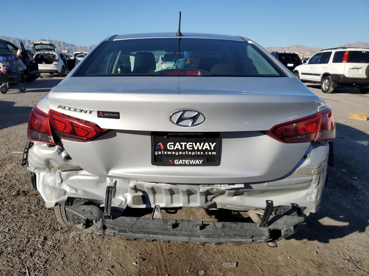 2021 Hyundai Accent Se - Фото 6