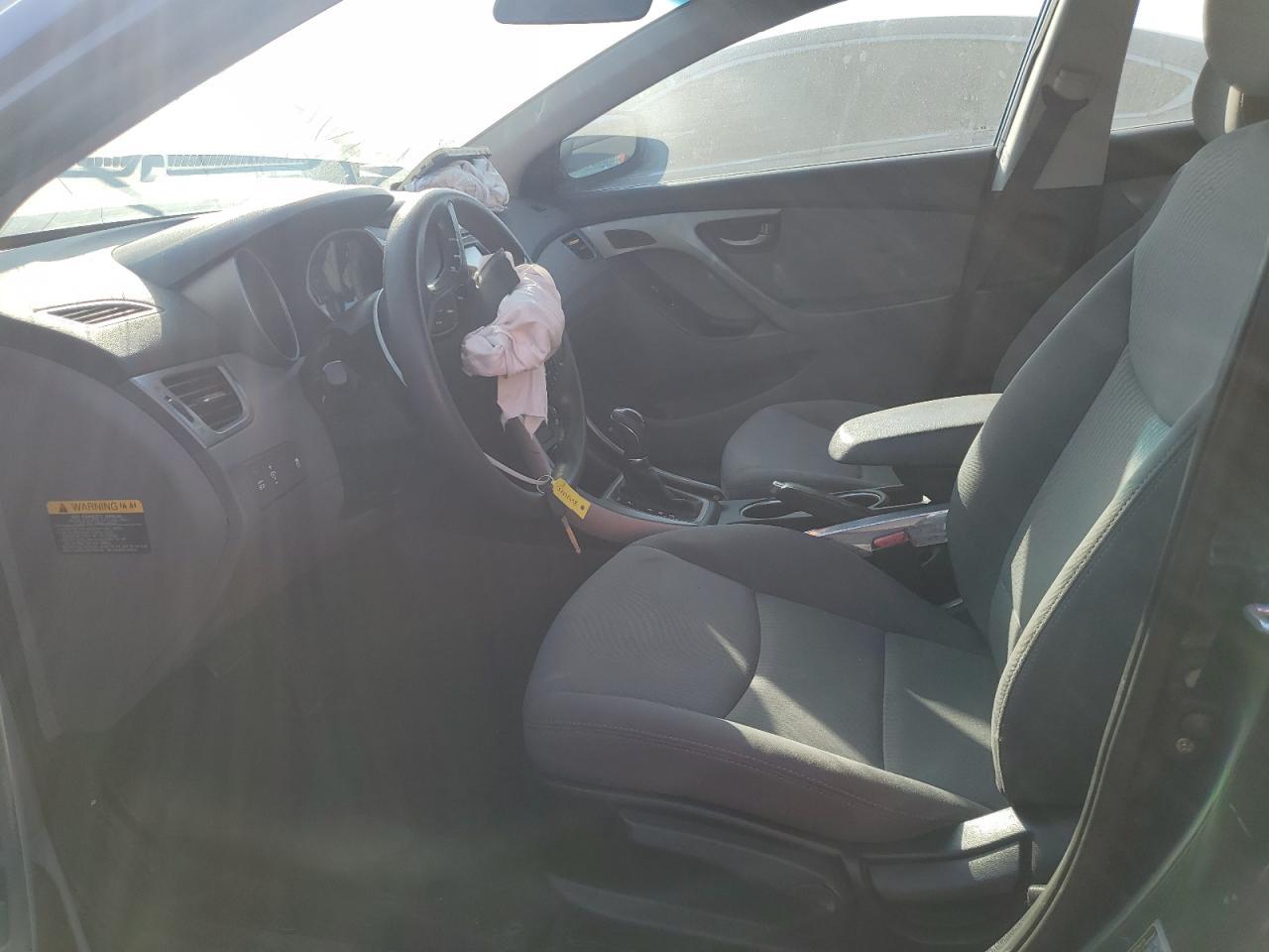 2015 Hyundai Elantra Se - Фото 7