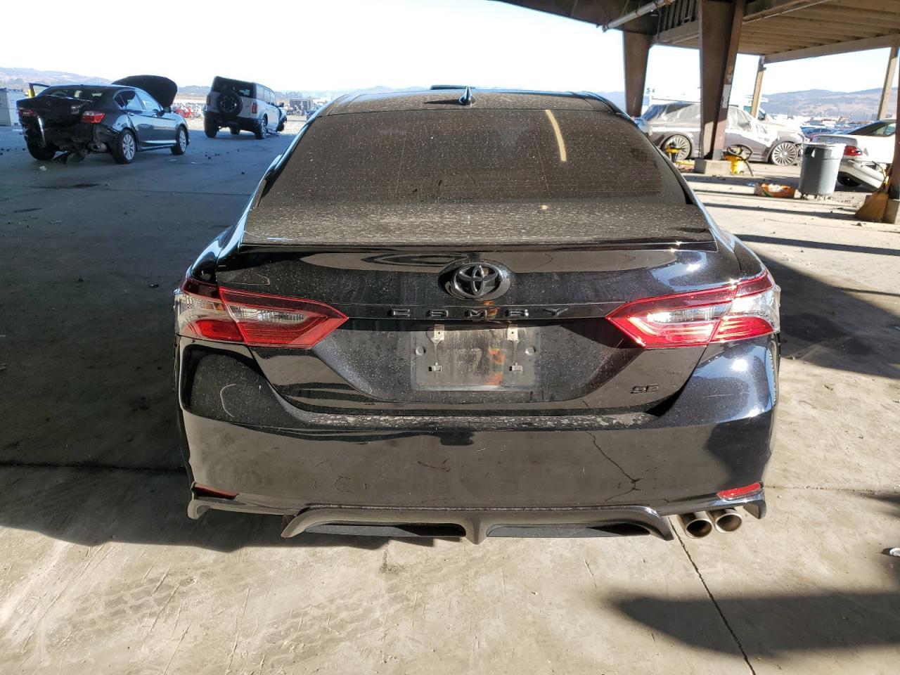 2021 Toyota Camry Se Nightshade - Image 6