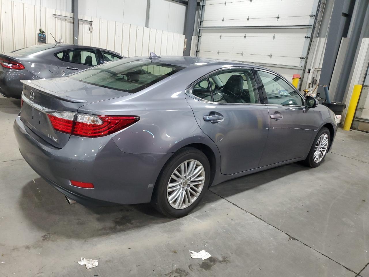 2013 Lexus Es 350 - Image 3