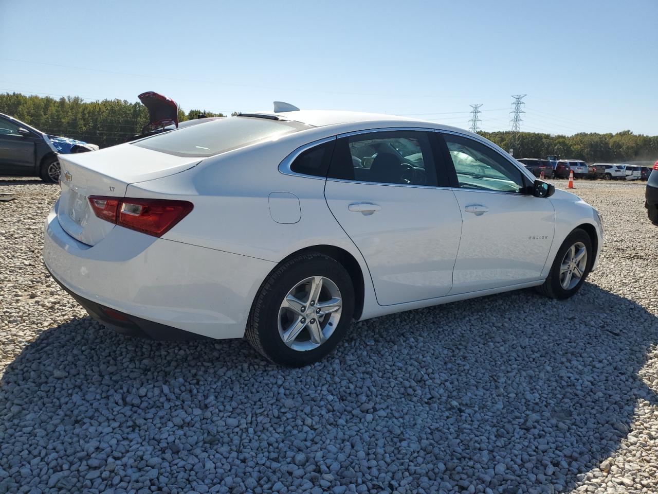 2023 Chevrolet Malibu Lt - Фото 3
