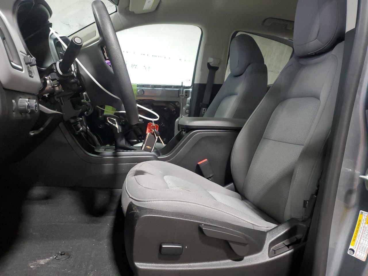 2022 Chevrolet Colorado - Image 7