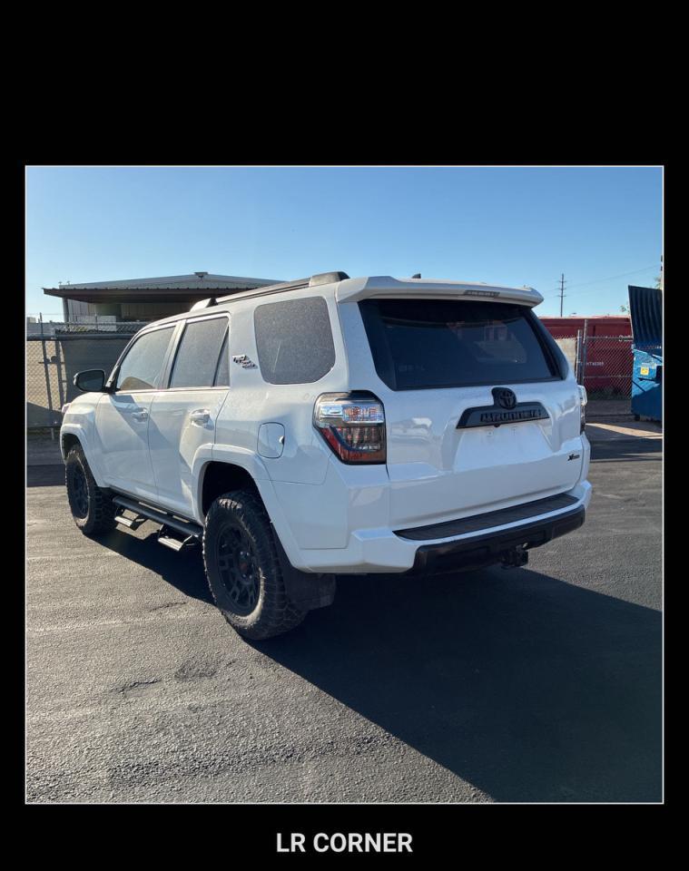 2024 Toyota 4Runner Sr5 Premium - Image 3