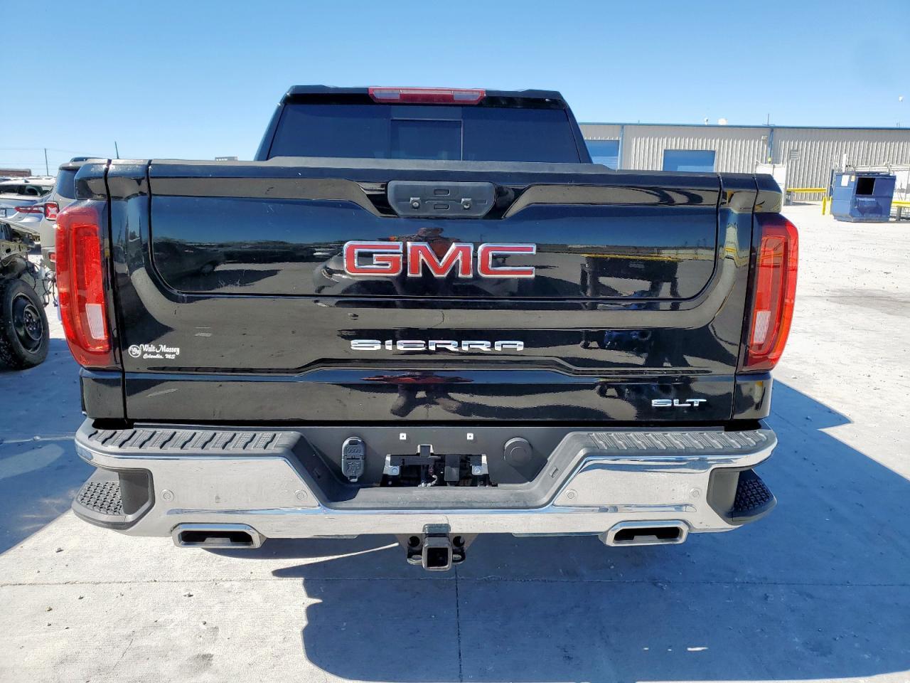 2022 GMC Sierra Limited K1500 Slt - Image 6